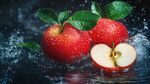 水潤(rùn)紅蘋果 清新水果畫面