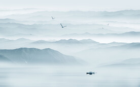 客厅山水画