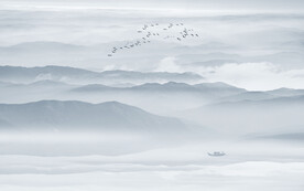 水墨远山