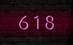 漂亮的紫色霓虹字618
