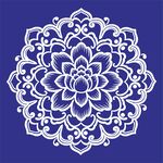 蓝色背景白色曼陀罗花纹
