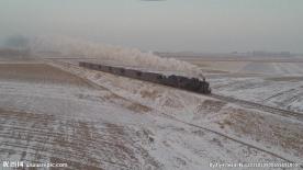 航拍北方蒸汽机车老式火车