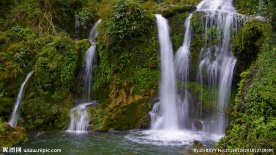 瀑布视频 动态瀑布