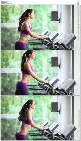 健身房跑步的性感美女