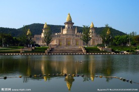 灵山大佛梵宫全景水面倒影