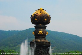 灵山大佛九龙灌浴莲花浮雕