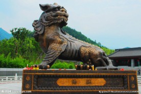 九华山地藏菩萨坐骑谛听雕塑