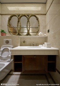 欧式豪华洗漱间