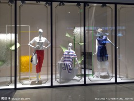 女装橱窗 展示设计