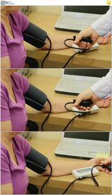 给老年人量血压