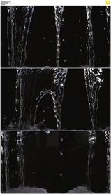 黑背景水流瀑布