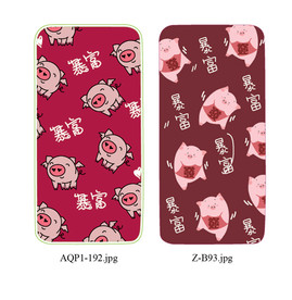 招财猪手机壳矢量