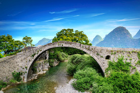 石拱桥