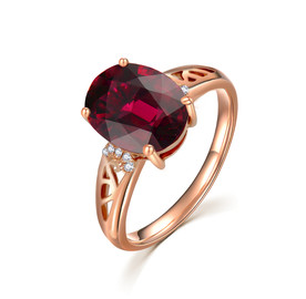 石榴石戒指