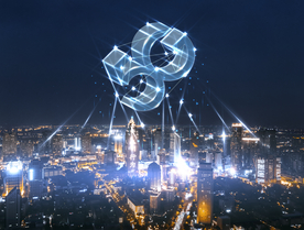 夜晚城市被5G串联