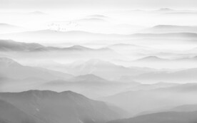 新中式水墨山水画