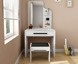 梳妆台