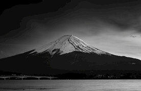 黑白富士山