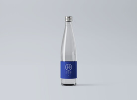 餐饮品牌设计样机  清酒酒瓶