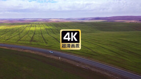 乡村快速通道上的汽车