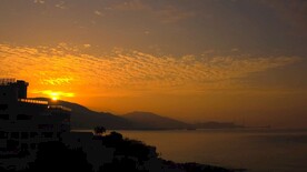 大海海边波澜日出航拍4K视频