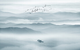 写意水墨山水画