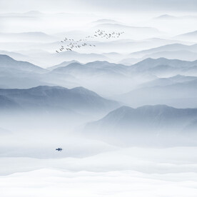 公司前台山水画背景墙