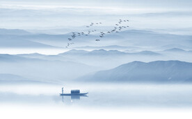 写意水墨山水画