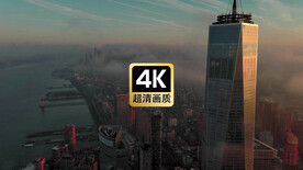 夕阳下海滨城镇建筑群