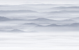 山水水墨画风景图