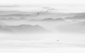 禅意水墨山水画壁纸