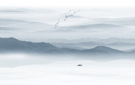 新中式水墨山水画背景墙