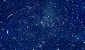 蓝色旋涡星空图