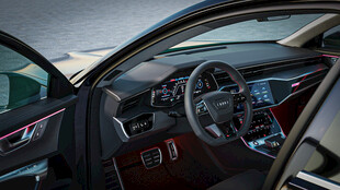 豪华汽车模内饰精致渲染细节展示