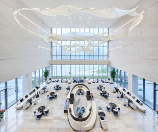 现代大气的室内公共空间