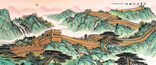 壮丽长城蜿蜒于山峦之间