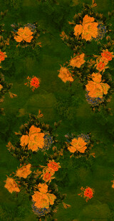 绿叶间的橙色小花