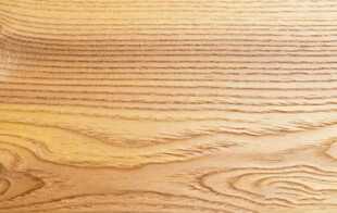 木纹纹理的浅色木质表面