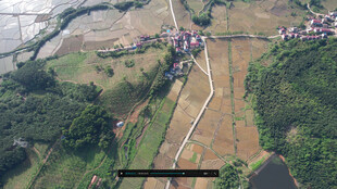 俯瞰乡村田野风光