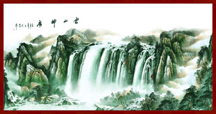 中式山水瀑布风景图