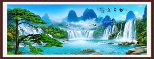 瀑布山水画
